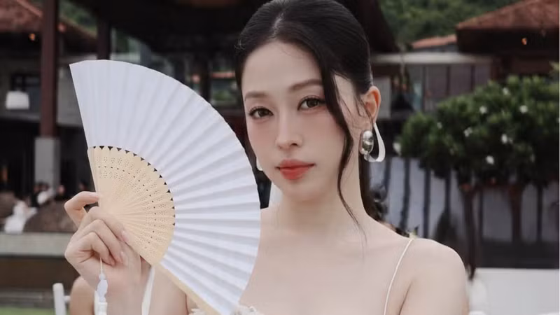Phương Nga ngày càng rạng rỡ sau khi kết hôn với Bình An