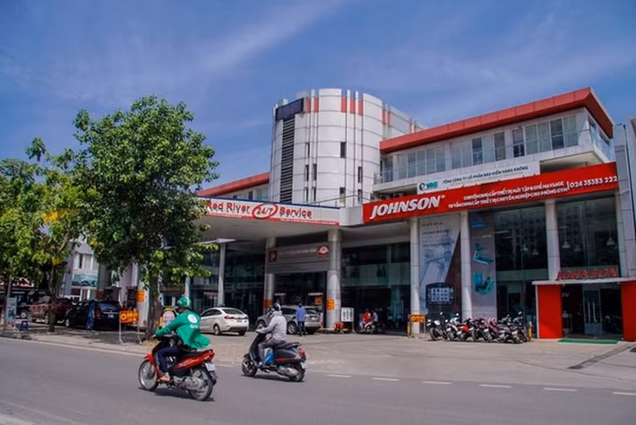 Theo các quyết định phê duyệt dự án, chủ đầu tư phải đảm bảo tuân thủ quy hoạch, chức năng sử dụng ô đất được duyệt. Mục đích chính vẫn là đảm bảo quy mô về bãi đỗ xe phục vụ chủ yếu nhu cầu công cộng của người dân và kết hợp trồng cây xanh nhưng lâu nay nó đang bị sử dụng sai mục đích.