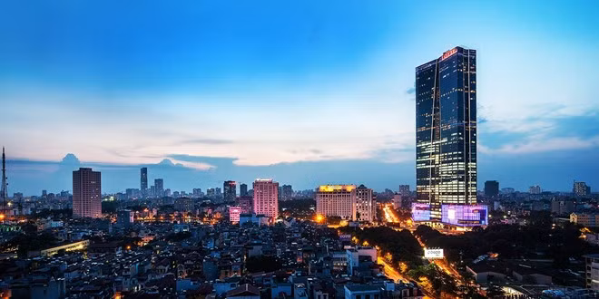 Khu phức hợp gồm 1 tháp trung tâm thương mại (cao 346 mét - 72 tầng), văn phòng cho thuê, khách sạn 7 sao cùng 2 tòa nhà căn hộ cao cấp cao 48 tầng. Ảnh: Xây dựng.