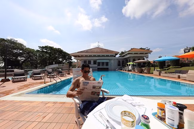 Nơi ở lộng lẫy như khách sạn hạng sang.