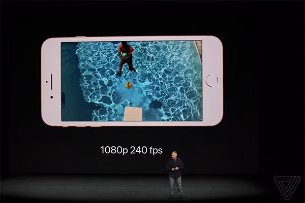 Bên cạnh đó, camera trên iPhone 8 cũng có thể quay video 4K với tốc độ 60 khung hình/giây và quay tốc độ chậm slow-motion Full HD với tốc độ 240 hình mỗi giây. Ảnh: The verge.