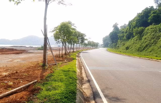 Hô biến 6,8ha đất hồ thủy lợi thành đất xây sân golf Ho bien 6,8ha dat ho thuy loi thanh dat xay san golf