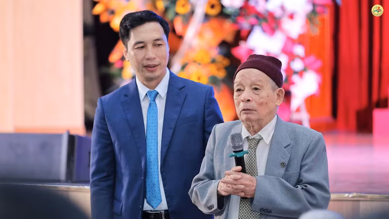 GS.NGND Nguyễn Đình Chú: Nếu có kiếp sau, vẫn chọn nghề giáo