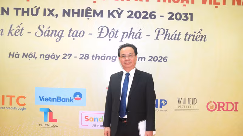 GS.TS Hoàng Văn Cường: Trí thức phải trở thành nguồn lực phát triển đất nước