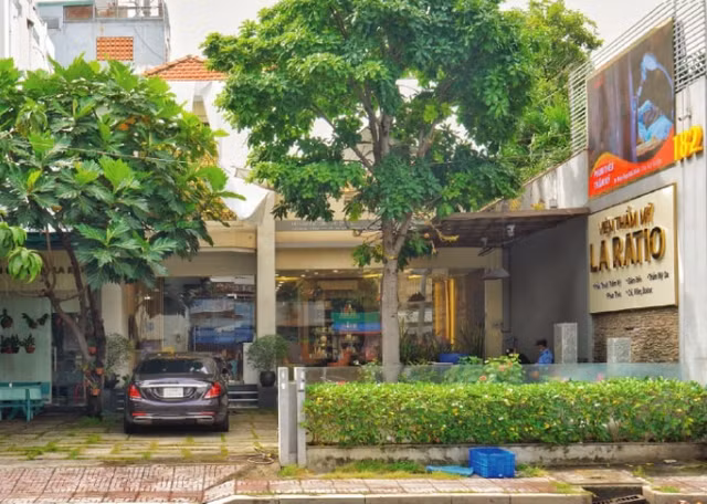 Phạt 115,5 triệu đồng và đình chỉ cơ sở thẩm mỹ Mr Lee - Hình 3 Phat 115,5 trieu dong va dinh chi co so tham my Mr Lee-Hinh-3