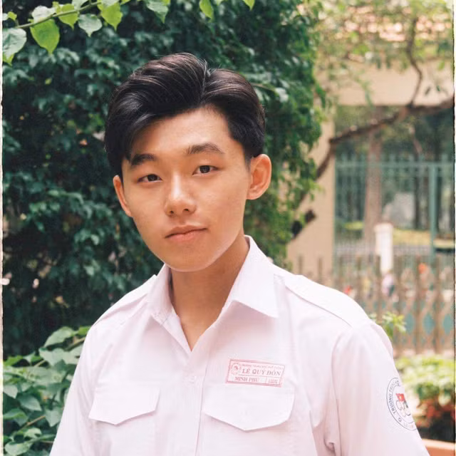 Profile 'siêu khủng' của thiếu gia Chủ tịch tập đoàn Phú Cường - Hình 5 Profile 'sieu khung' cua thieu gia Chu tich tap doan Phu Cuong-Hinh-5