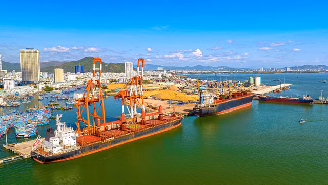 Cang Quy Nhon len ke hoach lai 195 ty dong nam 2025