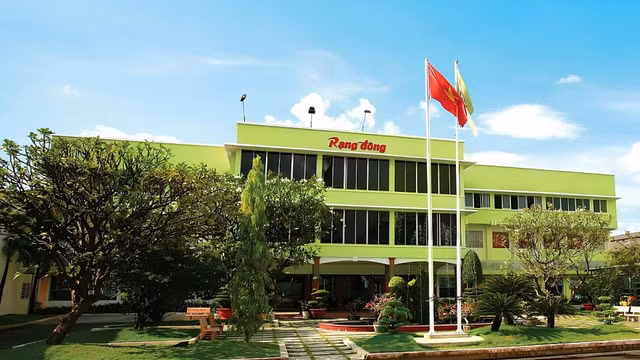 Rang Dong Holding lai bi nhac nho cham cong bo thong tin