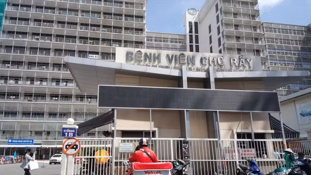 Doanh nghiep nao se trung goi thau mua sam he thong ECMO tai BV Cho Ray?