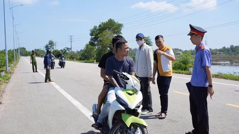 Công an Huế nhanh chóng bắt giữ kẻ cướp điện thoại của du khách Ý