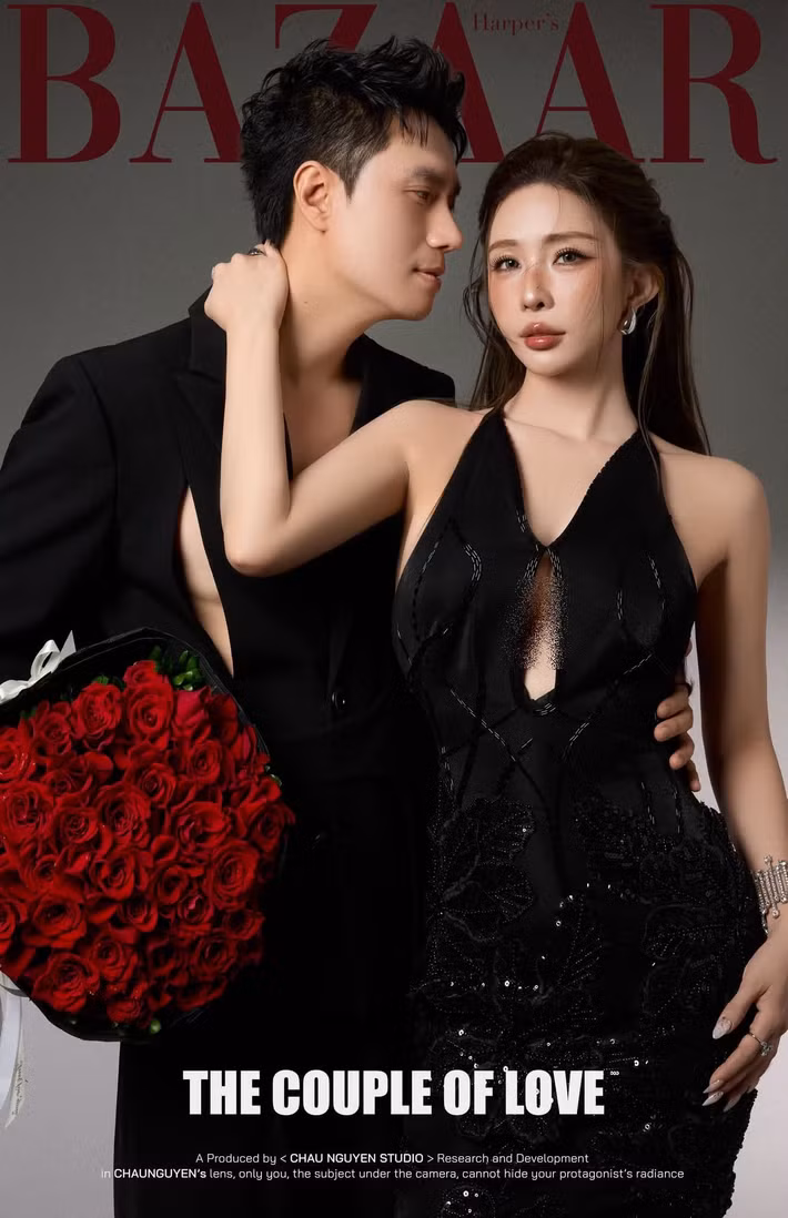 Trong bộ ảnh, Quỳnh Nga và Việt Anh diện trang phục đen đồng điệu, tạo dáng tình tứ. Ảnh: FB Việt Anh.