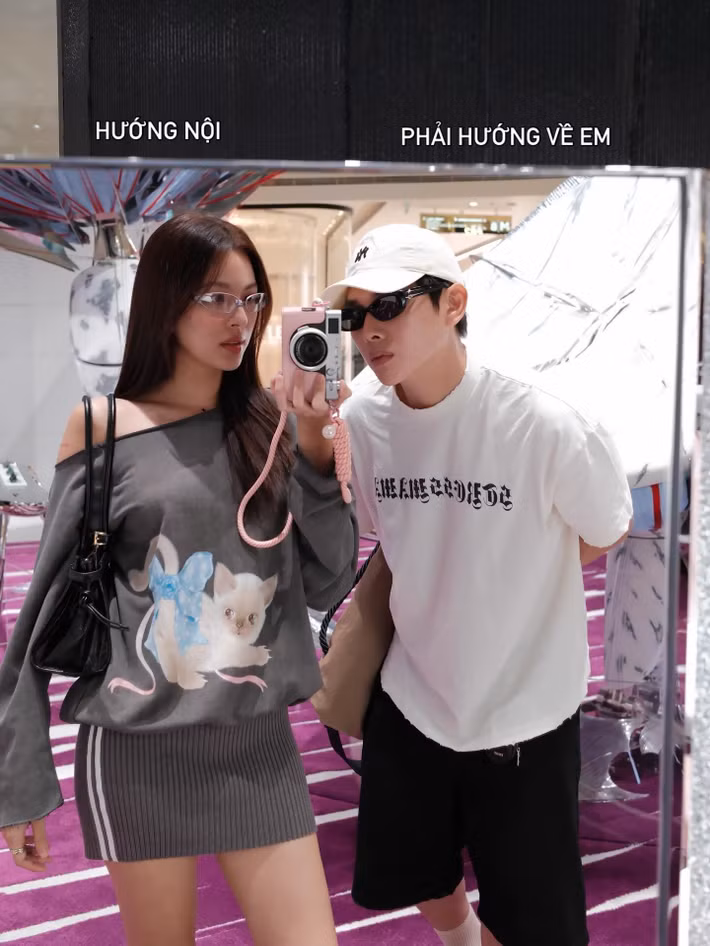 Tú Hảo đóng nhiều dự án web-drama và phim điện ảnh như: "Cừu đen - Kumanthong", "Chồng người ta", "Gặp lại chị bầu".