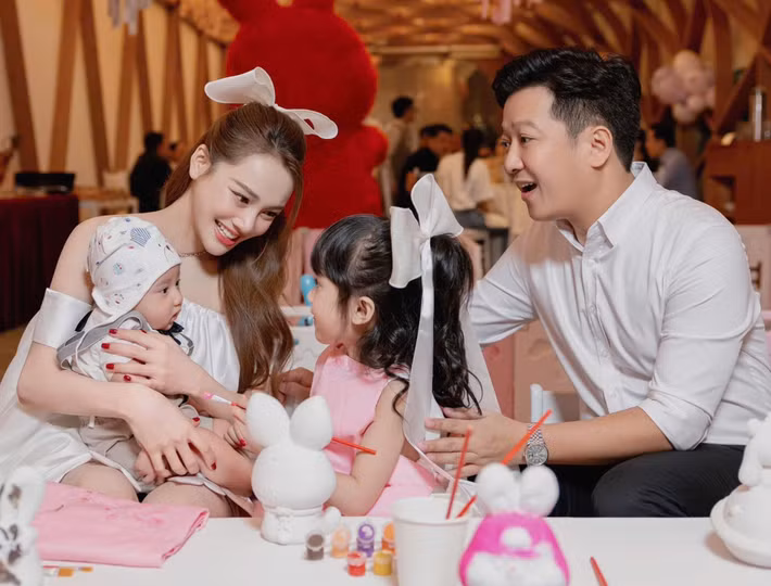 Cặp đôi diễn viên có con gái đầu lòng Destiny vào năm 2019 và con trai Hope vào năm 2023. Ảnh: FB Trường Giang.