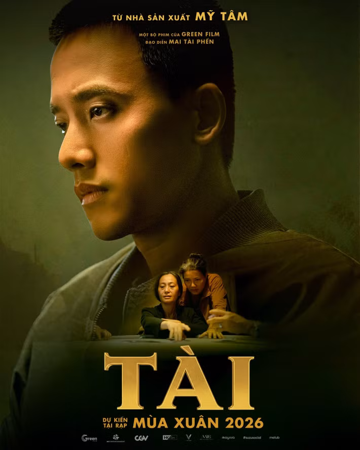 Mai Tài Phến giữ vai trò trung tâm của phim Tài khi cùng lúc đảm nhiệm vị trí đạo diễn, biên kịch và trực tiếp tham gia diễn xuất. Dự án được nam diễn viên ấp ủ nhiều năm, đánh dấu bước chuyển hướng nghiêm túc trong hành trình làm điện ảnh. Ảnh: FB Mai Tài Phến.