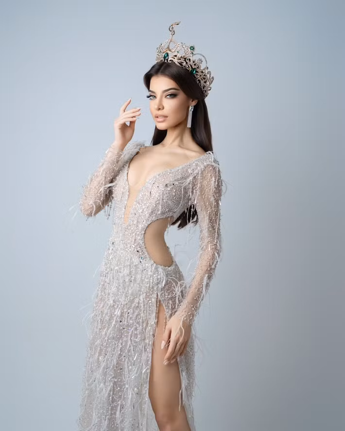 Ana‑Sofia Lendl là một người mẫu, nhà sáng tạo nội dung. Cô là đại diện Guatemala ở Hoa hậu Hoà bình Quốc tế 2025. Ảnh: Miss Grand International.