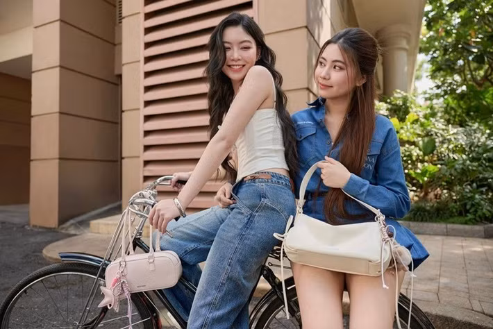 Cũng gây chú ý giống Hạt Dẻ, Lọ Lem (tên thật Mai Thảo Linh) – con gái đầu của Quyền Linh – thường gây ấn tượng với hình ảnh nhẹ nhàng, trong trẻo. Ảnh: Instagram Mai Thảo Linh.