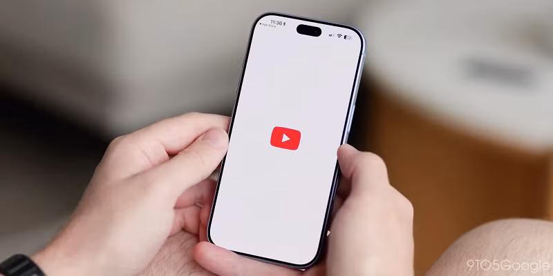YouTube thử tìm kiếm bằng AI, nhà sáng tạo lo mất view