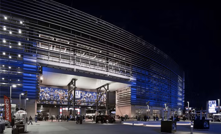 Với hạ tầng kỹ thuật, công nghệ hiển thị cùng các phương án giao thông phức hợp, MetLife Stadium không chỉ đáp ứng các tiêu chuẩn khắt khe nhất từ FIFA mà còn là biểu tượng cho sự chuyển mình mạnh mẽ của hạ tầng thể thao tại khu vực Bắc Mỹ. (Ảnh: Architizer)