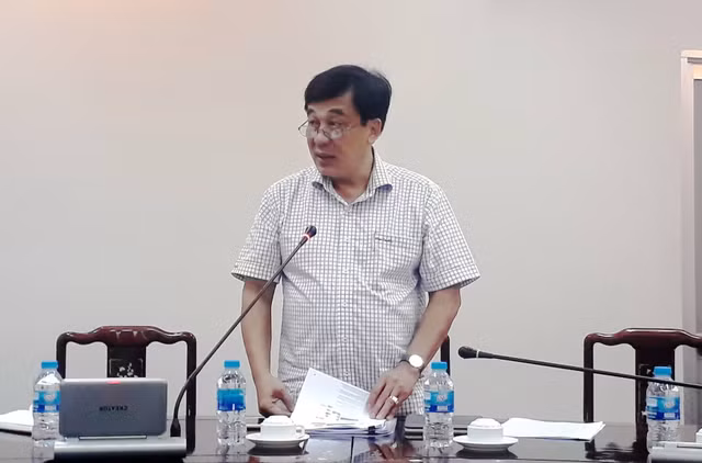 UBND tỉnh Cà Mau: Chủ tịch Nguyễn Tiến Hải bị vu khống UBND tinh Ca Mau: Chu tich Nguyen Tien Hai bi vu khong