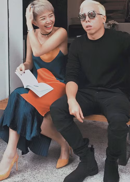 Diem thu hut cua Hoang Touliver khien Toc Tien yeu say me