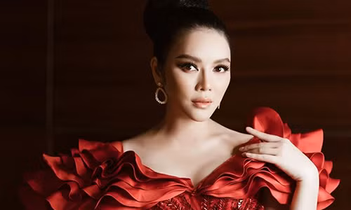 Lý Nhã Kỳ nói gì về tin đồn rao bán biệt thự? Ly Nha Ky noi gi ve tin don rao ban biet thu?