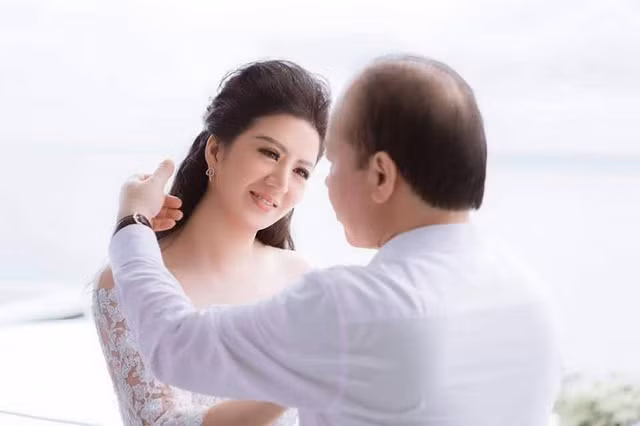 Thủ tướng thi hành kỷ luật cảnh cáo Thứ trưởng Huỳnh Quang Hải - Hình 10 Thu tuong thi hanh ky luat canh cao Thu truong Huynh Quang Hai-Hinh-10
