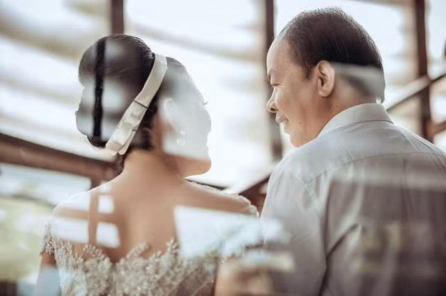 Thủ tướng thi hành kỷ luật cảnh cáo Thứ trưởng Huỳnh Quang Hải - Hình 11 Thu tuong thi hanh ky luat canh cao Thu truong Huynh Quang Hai-Hinh-11