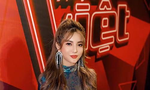 Nghi vấn Bảo Yến Rosie bị tố lợi dụng dàn dựng tại The Voice 2019 Nghi van Bao Yen Rosie bi to loi dung dan dung tai The Voice 2019
