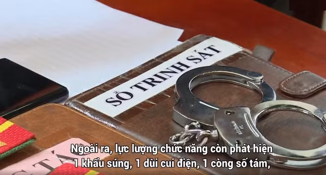 Gia danh cong an lua phu nu vao nha nghi quan he tinh duc, lua dao-Hinh-6