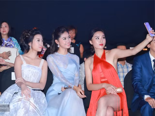 Những lần Hoa hậu Kỳ Duyên 'dậy sóng' dư luận với trang phục hớ hênh - Hình 4 Nhung lan Hoa hau Ky Duyen 'day song' du luan voi trang phuc ho henh-Hinh-4