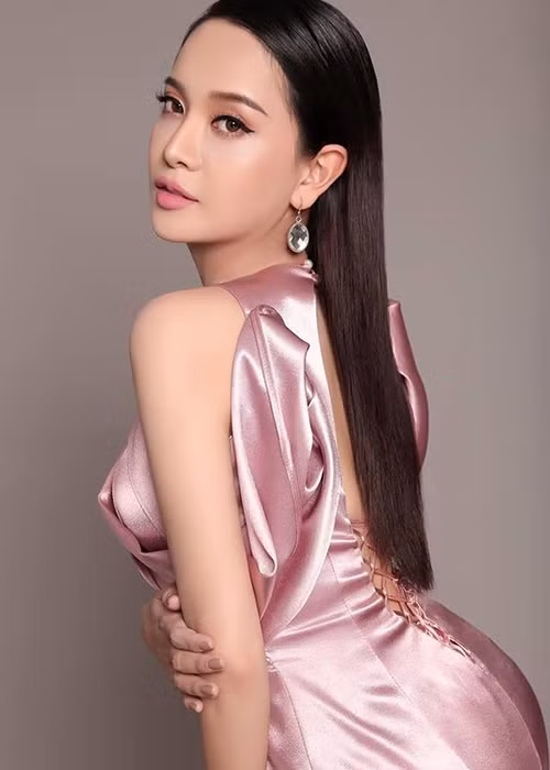 Cô gái chuyển giới bị loại khỏi Hoa hậu Hoàn vũ Việt Co gai chuyen gioi bi loai khoi Hoa hau Hoan vu Viet
