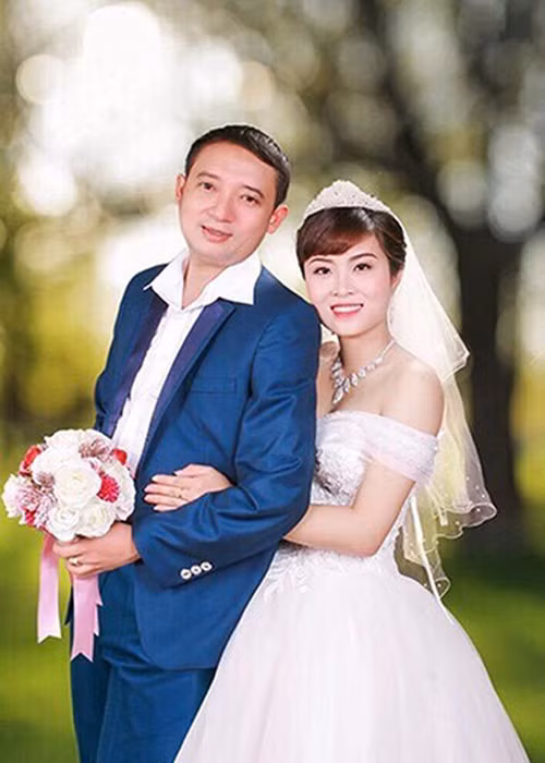 Cac cap doi nghe si noi tieng ly hon roi tai hop giong Ho Hoai Anh - Luu Huong Giang-Hinh-3