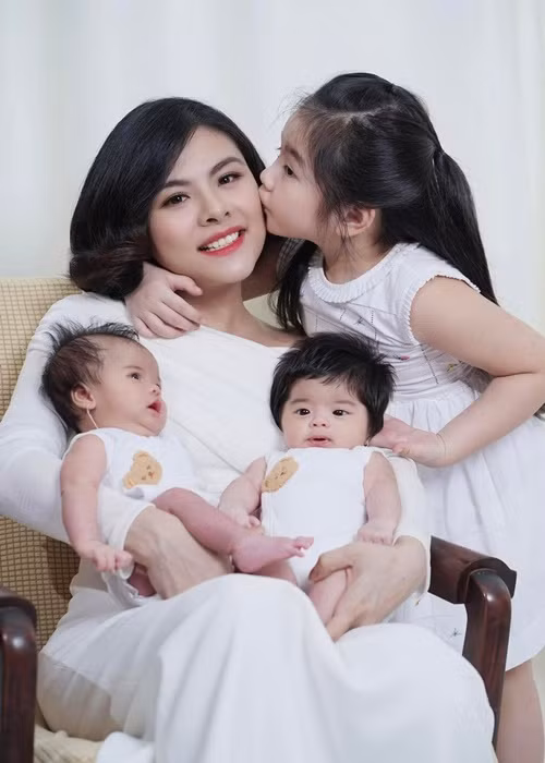 Ngam 3 co con gai cuc de thuong cua Van Trang va chong Viet kieu-Hinh-4