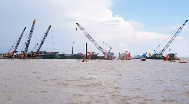 Thủ tướng Nguyễn Xuân Phúc: 'Không được bê tông hóa đảo ngọc Phú Quốc' - Hình 2 Thu tuong Nguyen Xuan Phuc: 'Khong duoc be tong hoa dao ngoc Phu Quoc'-Hinh-2