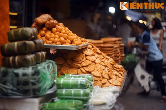 Kỳ lạ nơi 4 khu chợ nằm cạnh nhau độc nhất Hà Nội - Hình 15 Ky la noi 4 khu cho nam canh nhau doc nhat Ha Noi-Hinh-15