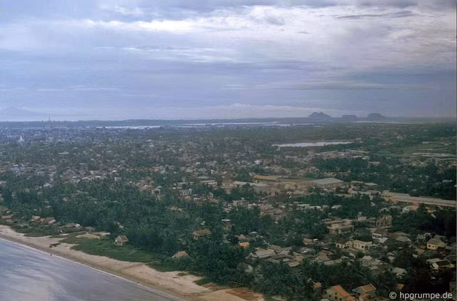 Có một Đà Nẵng đầu thập niên 1990 nhộn nhịp như này Co mot Da Nang dau thap nien 1990 nhon nhip nhu nay
