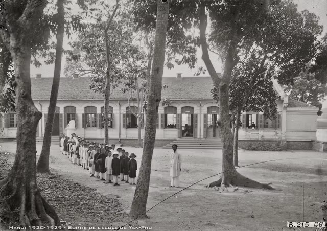 Cuộc sống sinh động ở Hà Nội thập niên 1920 qua loạt ảnh hiếm Cuoc song sinh dong o Ha Noi thap nien 1920 qua loat anh hiem