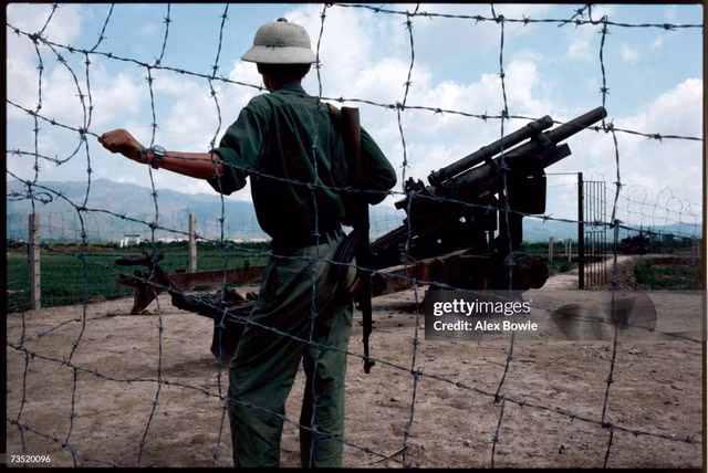 Ngắm thị xã Điện Biên Phủ 40 năm trước qua loạt ảnh đặc biệt - Hình 5 Ngam thi xa Dien Bien Phu 40 nam truoc qua loat anh dac biet-Hinh-5