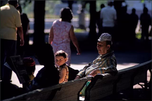 Những khoảnh khắc êm đềm của cư dân Odessa, Ukraine năm 1982 Nhung khoanh khac em dem cua cu dan Odessa, Ukraine nam 1982