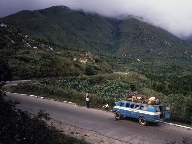 Việt Nam năm 1989 cực thú vị qua loạt ảnh quý - Hình 8 Viet Nam nam 1989 cuc thu vi qua loat anh quy-Hinh-8