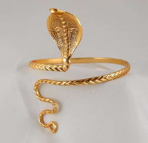 Những bất ngờ về biểu tượng vương quyền của các pharaoh Ai Cập - Hình 9 Nhung bat ngo ve bieu tuong vuong quyen cua cac pharaoh Ai Cap-Hinh-9