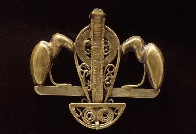 Những bất ngờ về biểu tượng vương quyền của các pharaoh Ai Cập - Hình 4 Nhung bat ngo ve bieu tuong vuong quyen cua cac pharaoh Ai Cap-Hinh-4