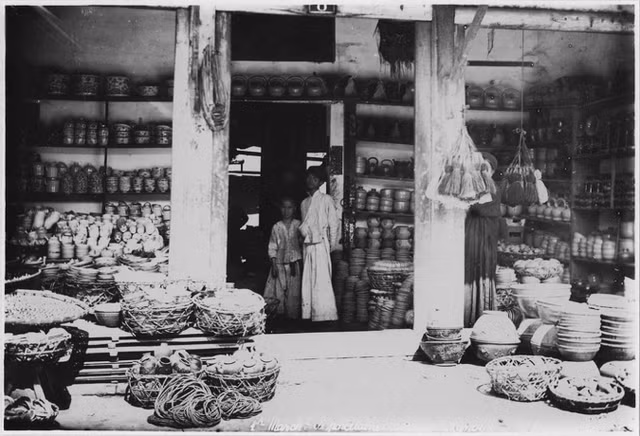 Diện mạo Hà Nội năm 1950 gây nhiều bất ngờ - Hình 4 Dien mao Ha Noi nam 1950 gay nhieu bat ngo-Hinh-4