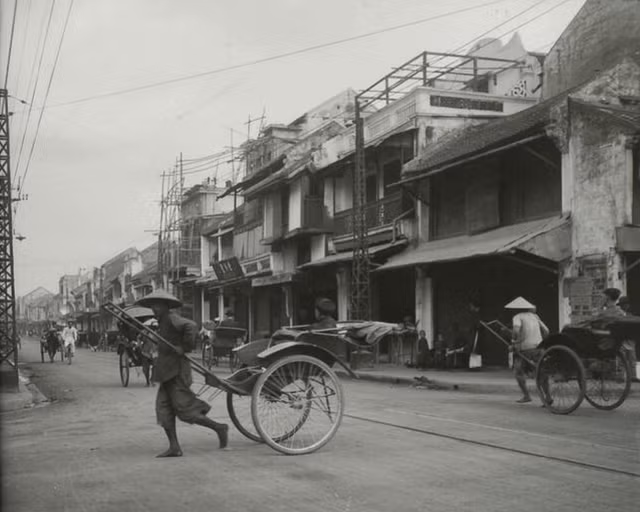 Không khí Tết Hà Nội năm 1928 qua ống kính người Pháp - Hình 3 Khong khi Tet Ha Noi nam 1928 qua ong kinh nguoi Phap-Hinh-3