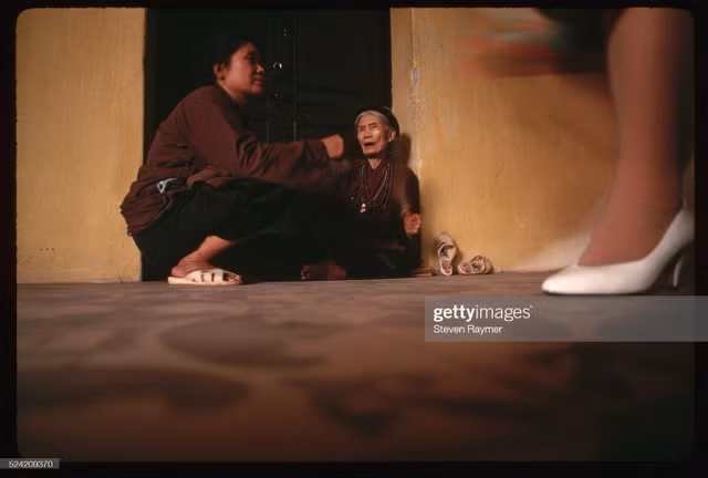Ha Noi nam 1993 binh di duoi ong kinh nguoi My-Hinh-9