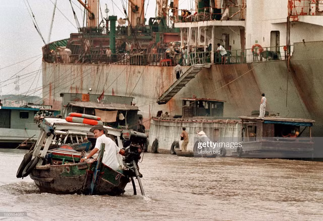 Sài Gòn những năm 1996 cực sôi động - Hình 2 Sai Gon nhung nam 1996 cuc soi dong-Hinh-2