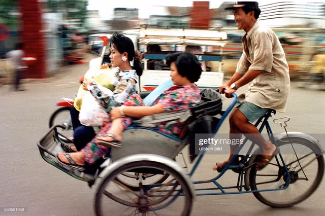 Sài Gòn những năm 1996 cực sôi động - Hình 6 Sai Gon nhung nam 1996 cuc soi dong-Hinh-6