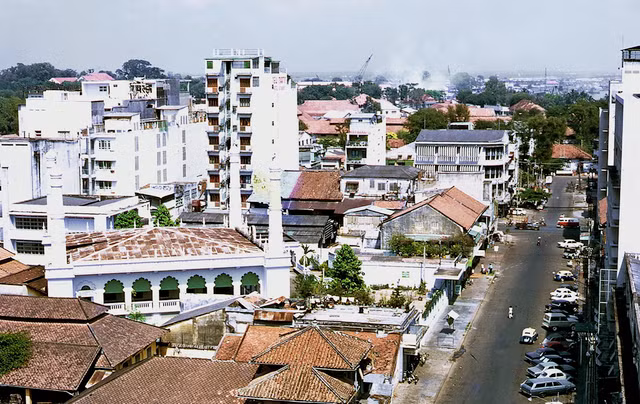 Ngam ve dep cua thanh duong Hoi giao xua noi tieng Sai Gon-Hinh-2