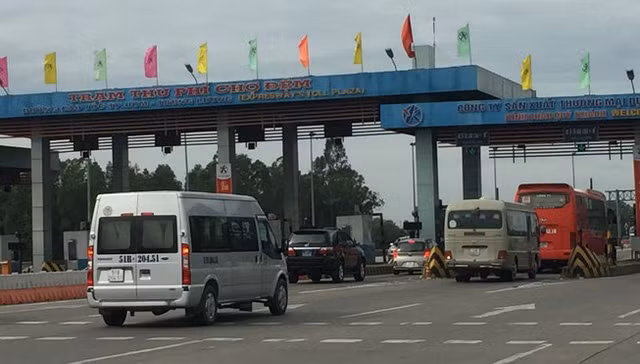 Hiểu thế nào việc Cao tốc TP HCM - Trung Lương dừng thu phí Hieu the nao viec Cao toc TP HCM - Trung Luong dung thu phi