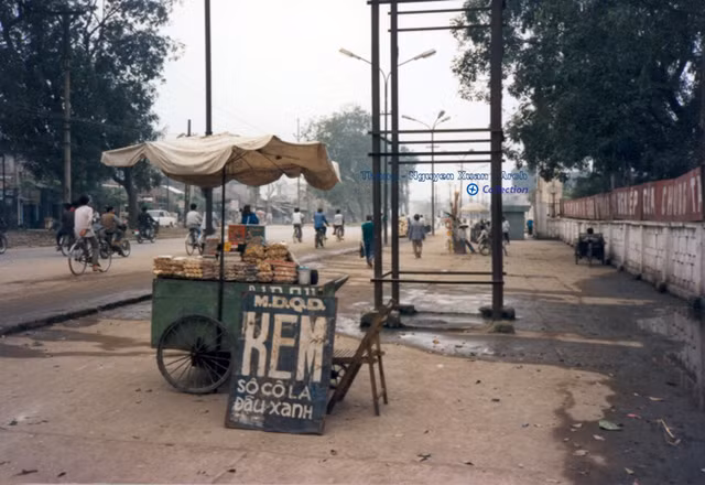 Cuộc sống thời bao cấp ở chung cư 'cao cấp' nhất Hà Nội năm 1991 - Hình 13 Cuoc song thoi bao cap o chung cu 'cao cap' nhat Ha Noi nam 1991-Hinh-13